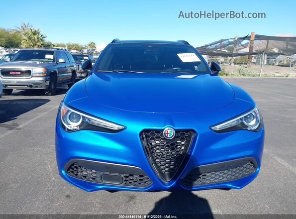 ZASPAKBN5N7D42565 2022 ALFA ROMEO STELVIO Blue Vista frontal