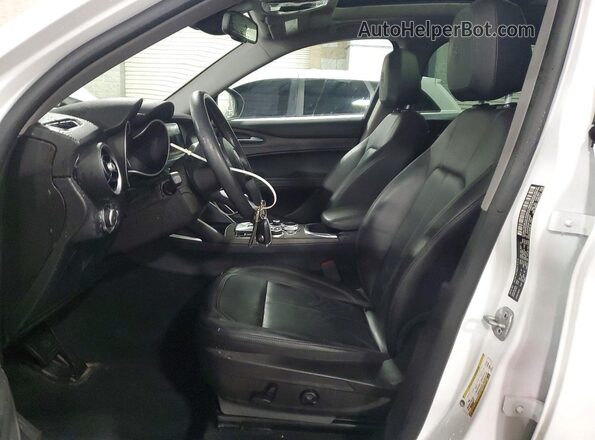 ZASPAKBN6L7C97097 2020 ALFA ROMEO STELVIO White 