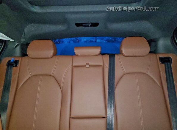 ZASPAKBN7R7D80448 2024 ALFA ROMEO STELVIO White Հետևի նստատեղերի տեսք