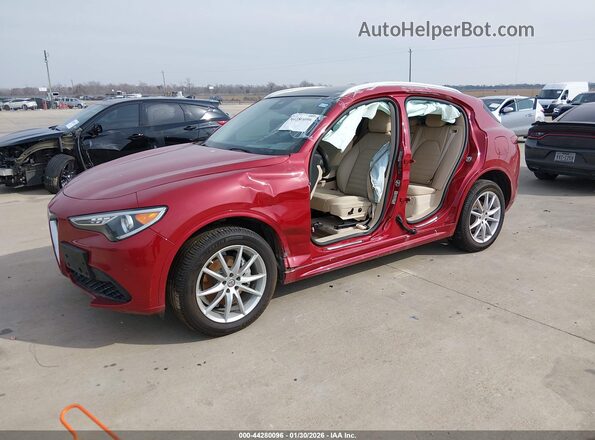 ZASPAKBNXL7C74566 2020 ALFA ROMEO STELVIO Red Vista tres cuartos delantera izquierda