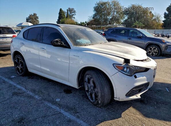 ZASPAKBNXN7D47728 2022 ALFA ROMEO STELVIO White Передня права чверть