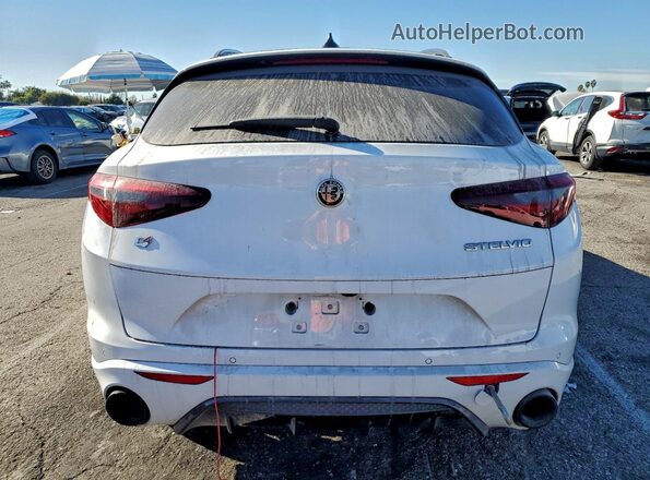 ZASPAKBNXN7D47728 2022 ALFA ROMEO STELVIO White Вид ззаду