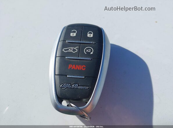 ZASPATCW8R3055311 2024 ALFA ROMEO OTHER Серый Вид панели приборов