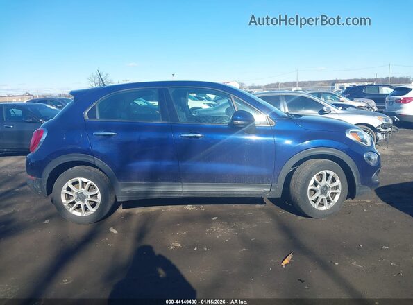 ZFBCFXAB1HP536921 2017 FIAT 500X Синий Вид задней части салона