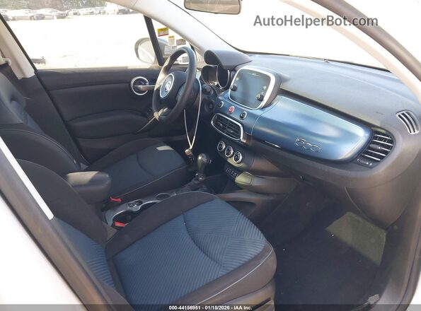 ZFBCFXAB3JP678998 2018 FIAT 500X White წინა სალონის ხედი