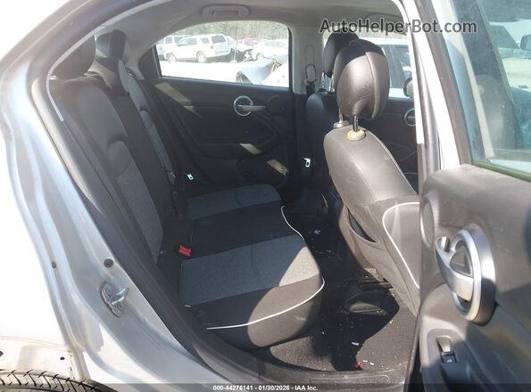ZFBCFXAB7HP572578 2017 FIAT 500X Silver Вид наклейки з VIN-кодом