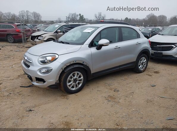 ZFBCFXAB9JP715682 2018 FIAT 500X Silver წინა მარცხენა ხედი სამი მეოთხედიდან