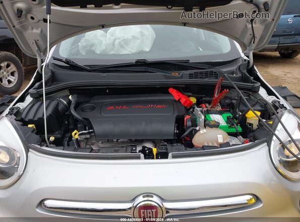 ZFBCFXAB9JP715682 2018 FIAT 500X Silver უკანა ხედი