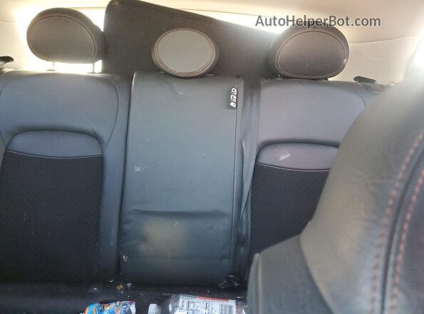 ZFBCFXCB4JP691465 2018 FIAT 500X Black Rear seats view