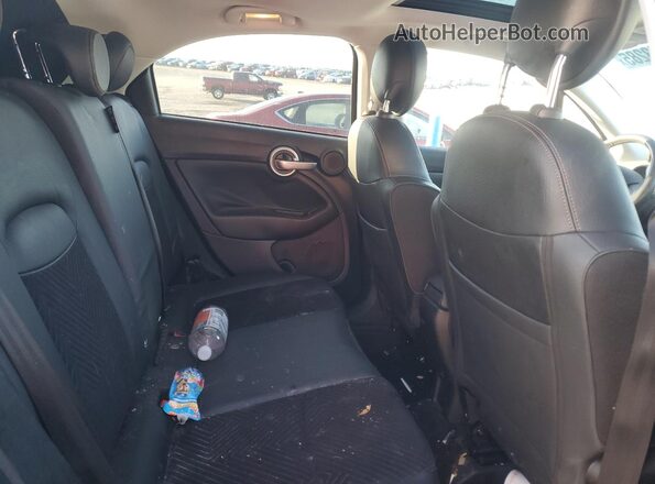 ZFBCFXCB4JP691465 2018 FIAT 500X Black Rear interior view