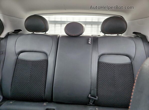 ZFBCFXCB9HP611572 2017 FIAT 500X Черный 