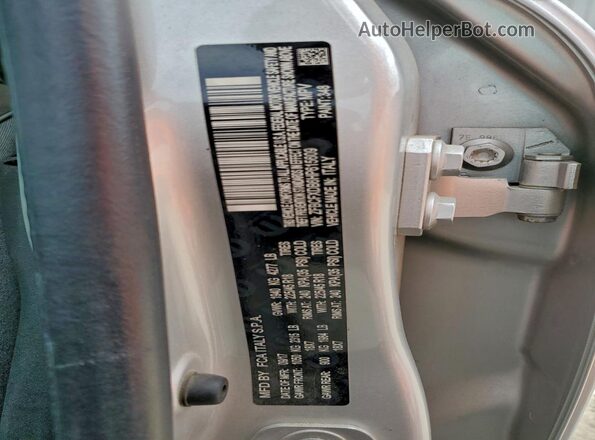 ZFBCFXDB6HP615609 2017 FIAT 500X Silver 