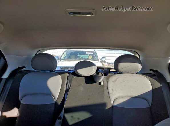 ZFBCFYBT8GP353544 2016 FIAT 500X Blue Widok tylnych siedzeń