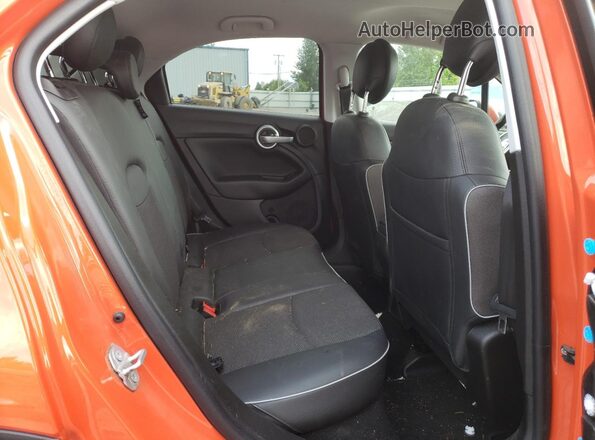 ZFBCFYCB3JP665459 2018 FIAT 500X Orange უკანა სავარძლების ხედი