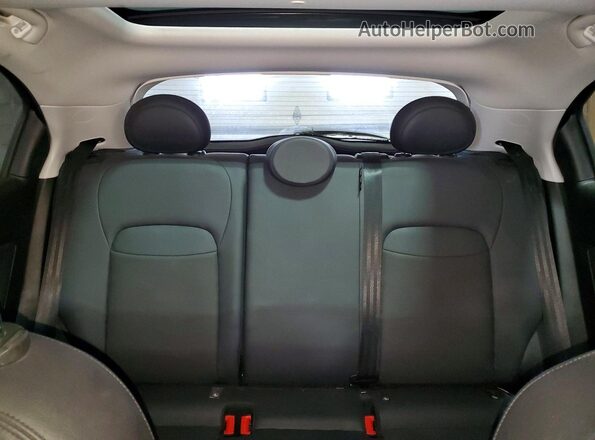 ZFBCFYDB3JP703657 2018 FIAT 500X Black უკანა სავარძლების ხედი