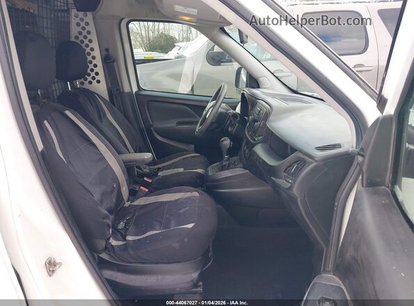 ZFBERFAT4G6B39181 2016 RAM PROMASTER CITY White Սալոնի դիմացի տեսք