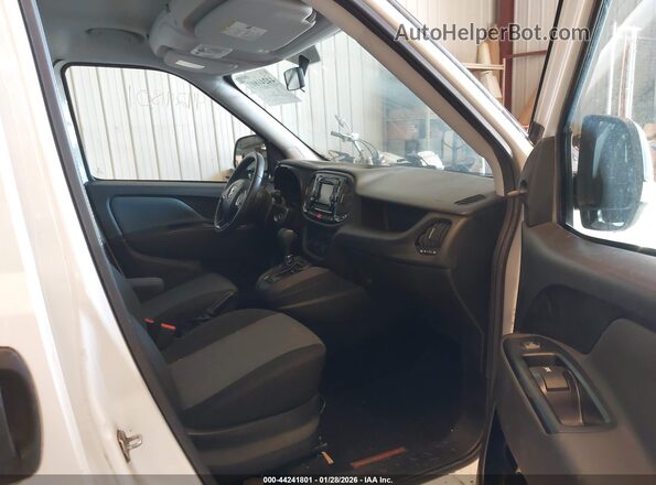 ZFBERFAT7G6C49285 2016 RAM PROMASTER CITY White Widok wnętrza z przodu