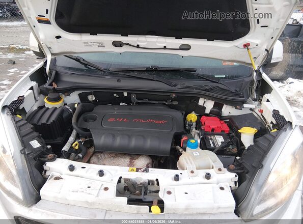 ZFBHRFBB0K6M26977 2019 RAM PROMASTER CITY White 