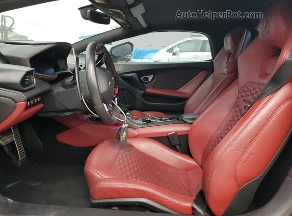 ZHWUT5ZF6MLA16165 2021 LAMBORGHINI HURACAN Черный Вид салона спереди