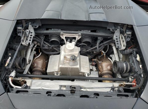 ZHWUT5ZF6MLA16165 2021 LAMBORGHINI HURACAN Черный Вид задней части салона