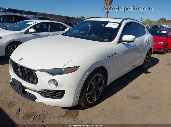 ZN661XUS3HX217524 2017 MASERATI LEVANTE White Front left