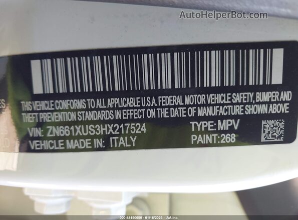 ZN661XUS3HX217524 2017 MASERATI LEVANTE White Engine compartment view
