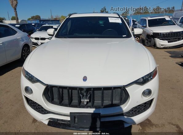 ZN661XUS3HX217524 2017 MASERATI LEVANTE White Instrument cluster view