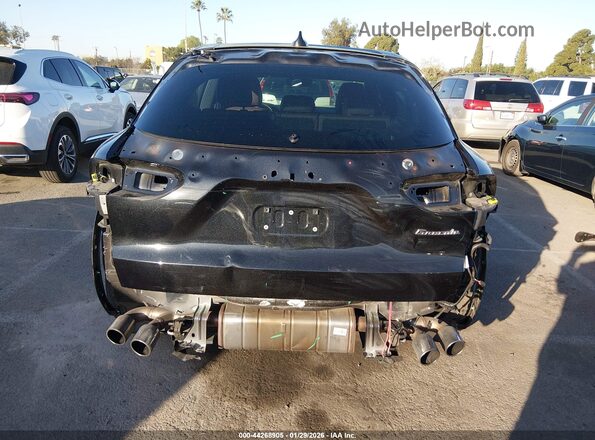 ZN682AVA6P7422827 2023 MASERATI GRECALE Black 