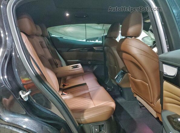 ZN682AVA9P7433871 2023 MASERATI GRECALE Charcoal Widok wnętrza z tyłu