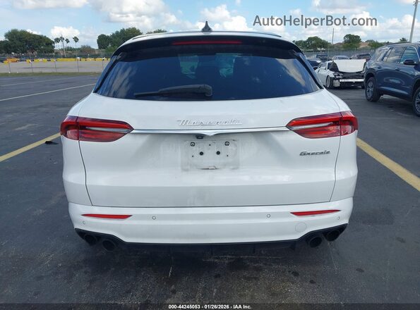 ZN682AVM5P7429147 2023 MASERATI GRECALE White 