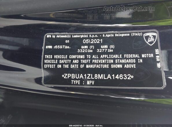 ZPBUA1ZL8MLA14632 2021 LAMBORGHINI URUS Purple Շարժիչի բաժամունքի տեսք