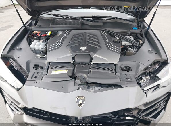 ZPBUA1ZLXMLA15796 2021 LAMBORGHINI URUS Gray Rear view