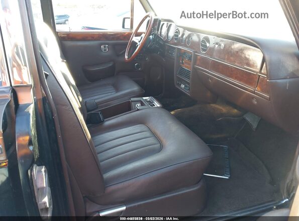 000000000SRK36688 1979 ROLLS-ROYCE SILVER SHADOW Черный Вид салона спереди