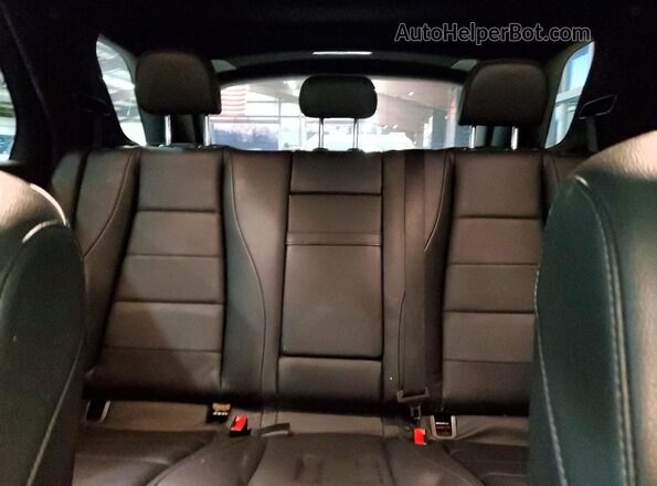 4JGFB4KB3NA628366 2022 MERCEDES-BENZ GLE-CLASS White Vista interior trasera
