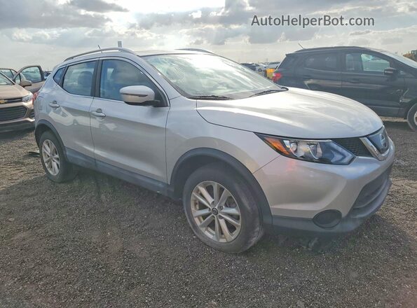 JN1BJ1CPXKW235514 2019 NISSAN ROGUE Silver 