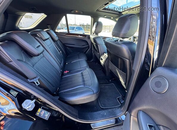 4JGDA5HB7HA820966 2017 MERCEDES-BENZ GLE Black Vista interior delantera