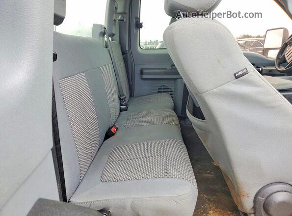 1FT7X2BT7GEA13452 2016 FORD F250 Белый Вид задней части салона