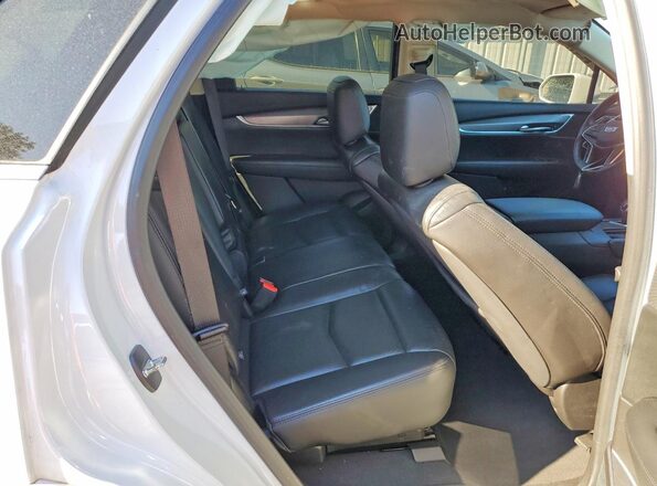 1GYKNDRSXJZ204074 2018 CADILLAC XT5 White 
