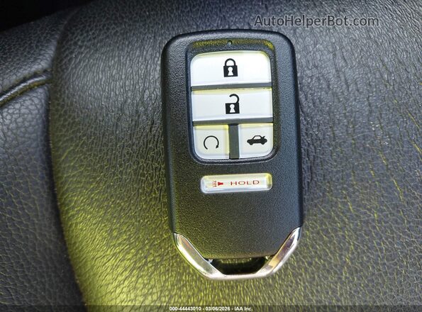 19UDE2F39KA000884 2019 ACURA ILX White 