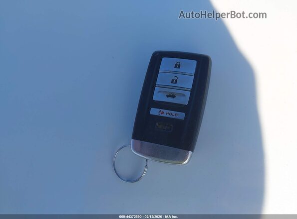 19UDE2F79GA011815 2016 ACURA ILX White Dashboard view