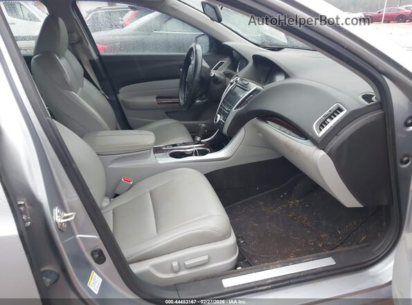 19UUB1F38HA004999 2017 ACURA TLX Silver Вид салону спереду