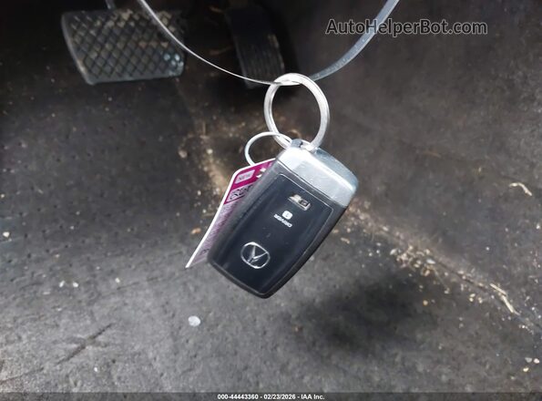 19UUB2F32HA001554 2017 ACURA TLX White Вид панелі приладів