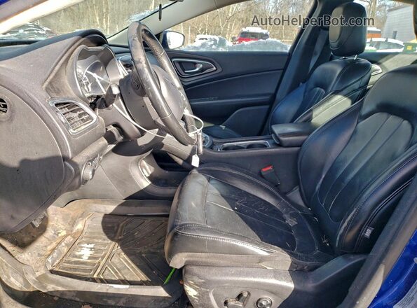 1C3CCCAB1HN506736 2017 CHRYSLER 200 Blue Вид салону спереду