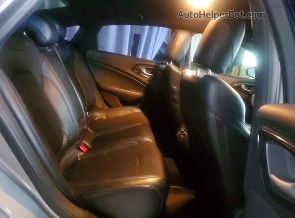 1C3CCCBB7GN175383 2016 CHRYSLER 200 Серебряный Вид задних сидений