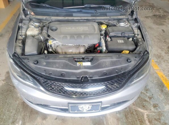 1C3CCCBB7GN175383 2016 CHRYSLER 200 Серебряный Вид задней части салона