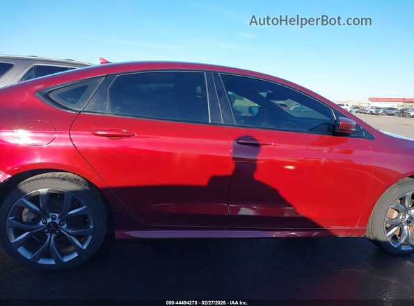 1C3CCCBG2GN130587 2016 CHRYSLER 200 Red უკანა სალონის ხედი