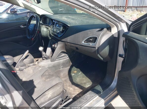 1C3CDFAA0GD530942 2016 DODGE DART Gray Front interior view