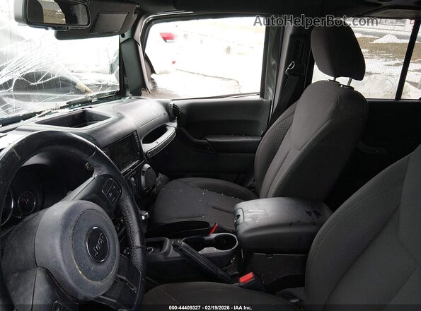 1C4BJWDG2HL729546 2017 JEEP WRANGLER UNLIMITED Gray Front interior view
