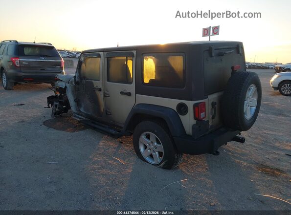1C4BJWDG8GL316349 2016 JEEP WRANGLER UNLIMITED Tan Tył lewy