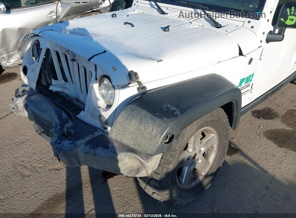 1C4BJWDG9GL196948 2016 JEEP WRANGLER UNLIMITED White Դիմացի տեսք